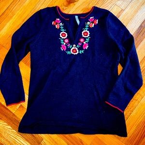 Hanna Andersson Black and Floral embroidered Cotton sweater size medium